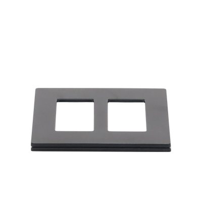 Tapa para Switch/Dimmer / 2 Espacios / 4.75 x 4.69 x 0.30 in / Acabado Satin Midnight