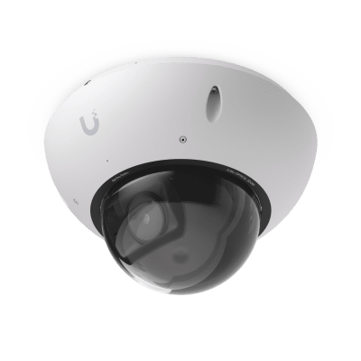 Cámara Dome IP / 4K 8 Megapixel / Zoom Óptico 2.36× / IR 40 m (131 ft) / PoE+ / Antivandálica IK10 / IP66
