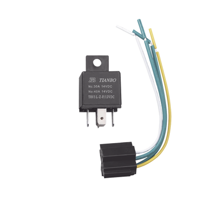 Relevador Automotriz / 5 Pines / 24 VDC / con Porta Relevador