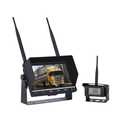 Sistema de Cámara de Reversa Inalámbrico / Monitor Táctil 7" / Resolución 800x480 / Visión Nocturna 20 m (65.6 ft) / Alcance 200 m (656 ft) / IP67