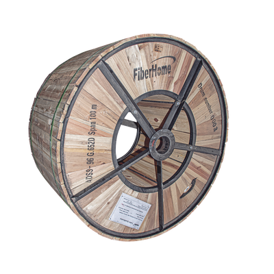 Cable ADSS / G.652D Monomodo / 96 Hilos / Span 100 m (328 ft) / 4 km (2.49 mi) / Exterior HDPE