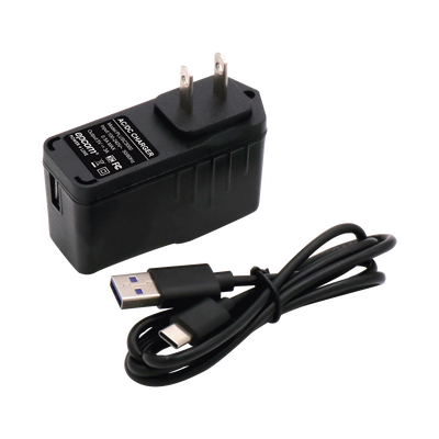 Adaptador de corriente AC/DC / Entrada 100-240 VCA / Salida 5 VCC @ 3 A / Conectores USB-C y micro-USB